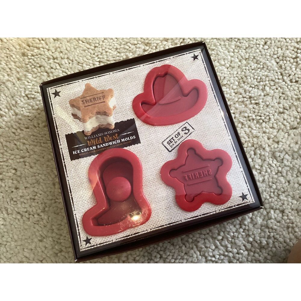 Williams Sonoma Wild West Ice Cream Sandwich Molds Sheriff Badge Boot Hat New